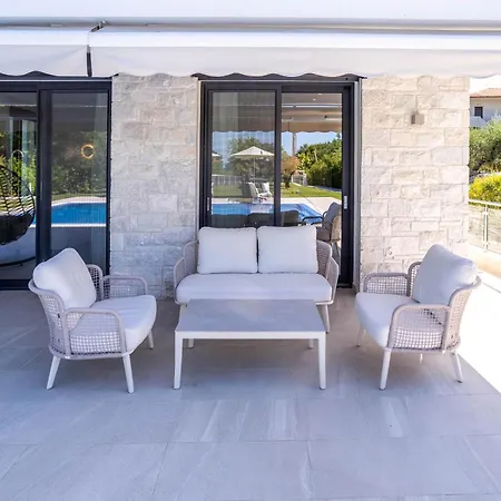 Gabbiano * Pefkohóri